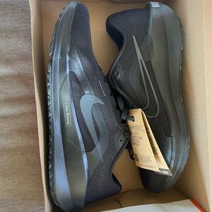 Nike Men's Black Downshifter Running Shoes 13